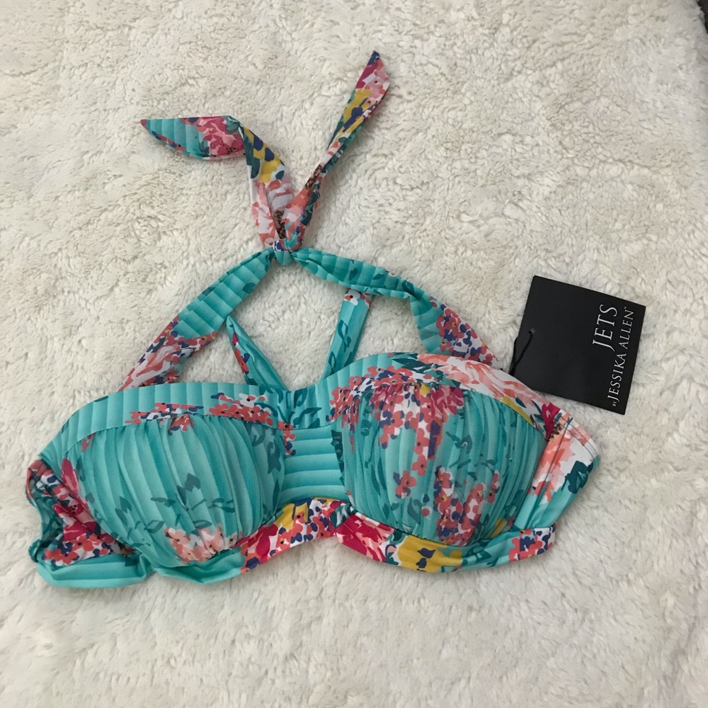Woman’s bathing suit top